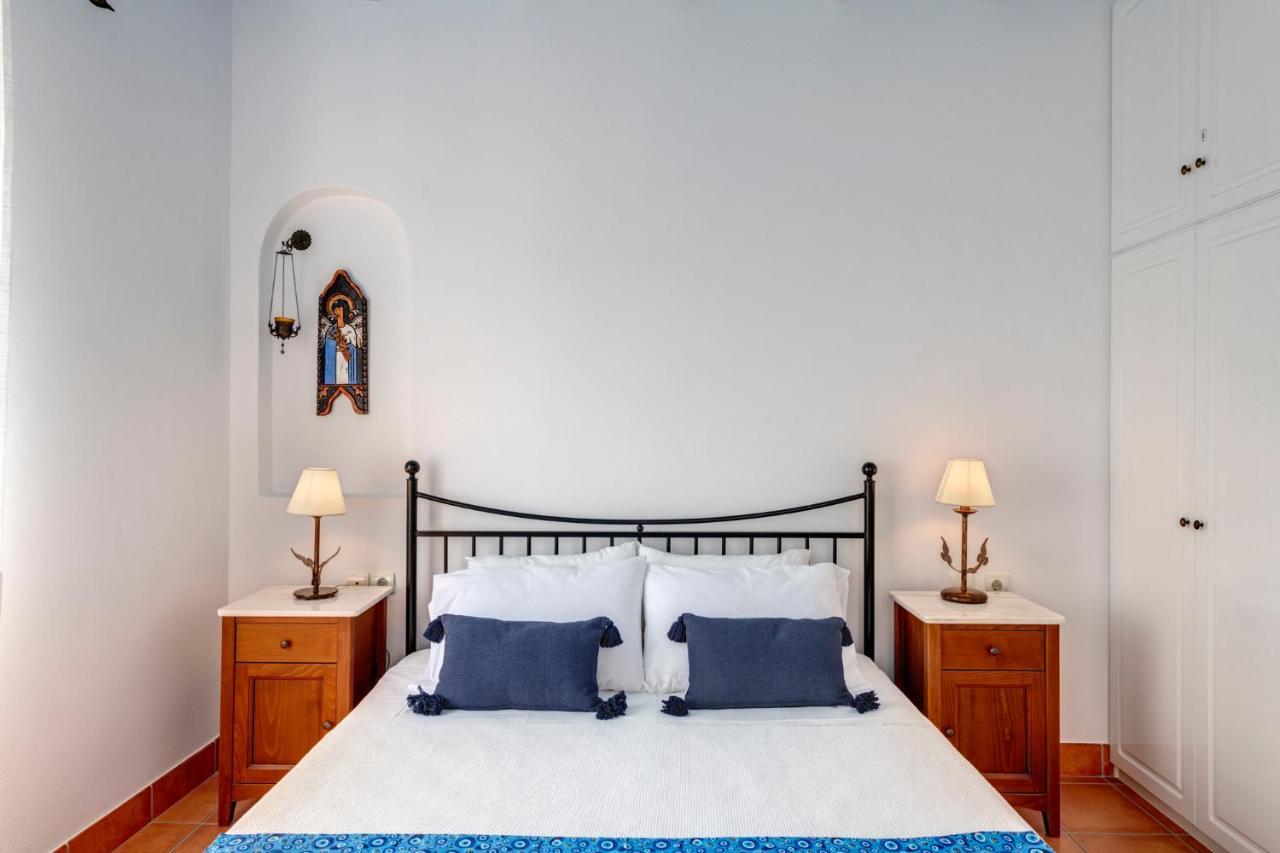 Cycladic Aura - Traditional Holiday Cottage فينيكاس المظهر الخارجي الصورة